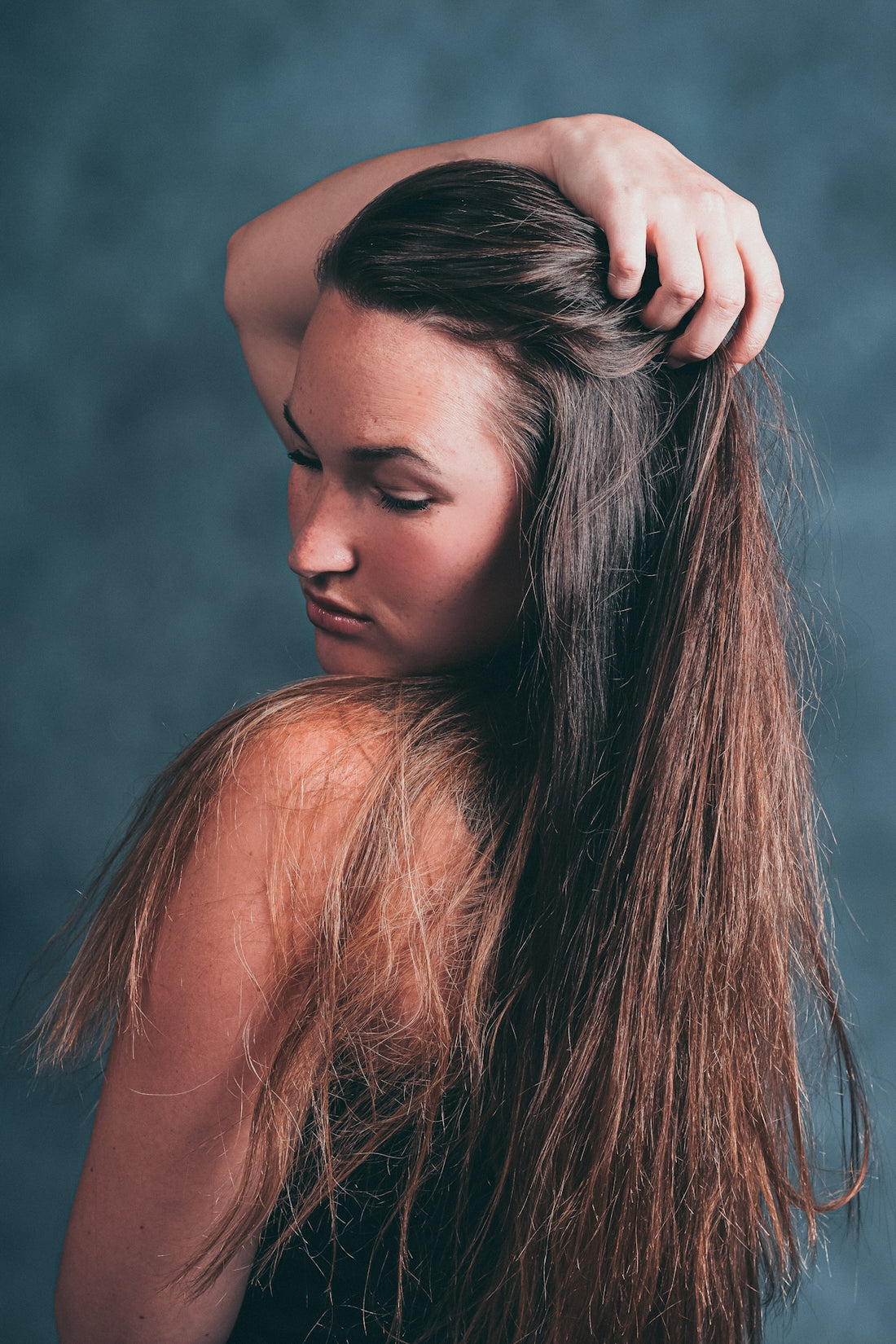 woman with brown hair and black hair